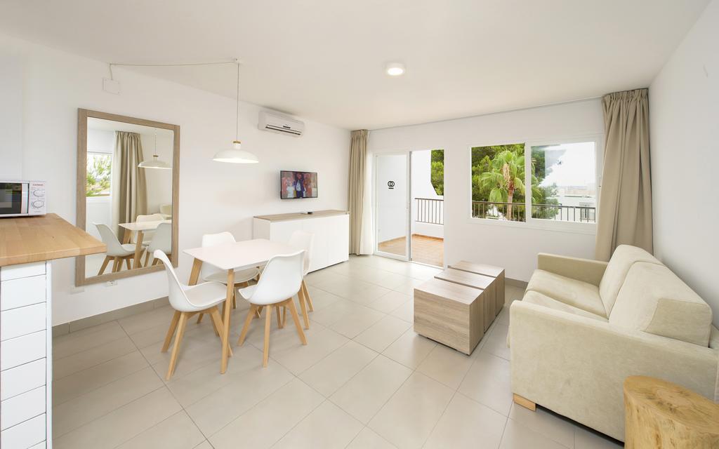 Apartamentos Vibra Riviera サンアントニオアバド エクステリア 写真