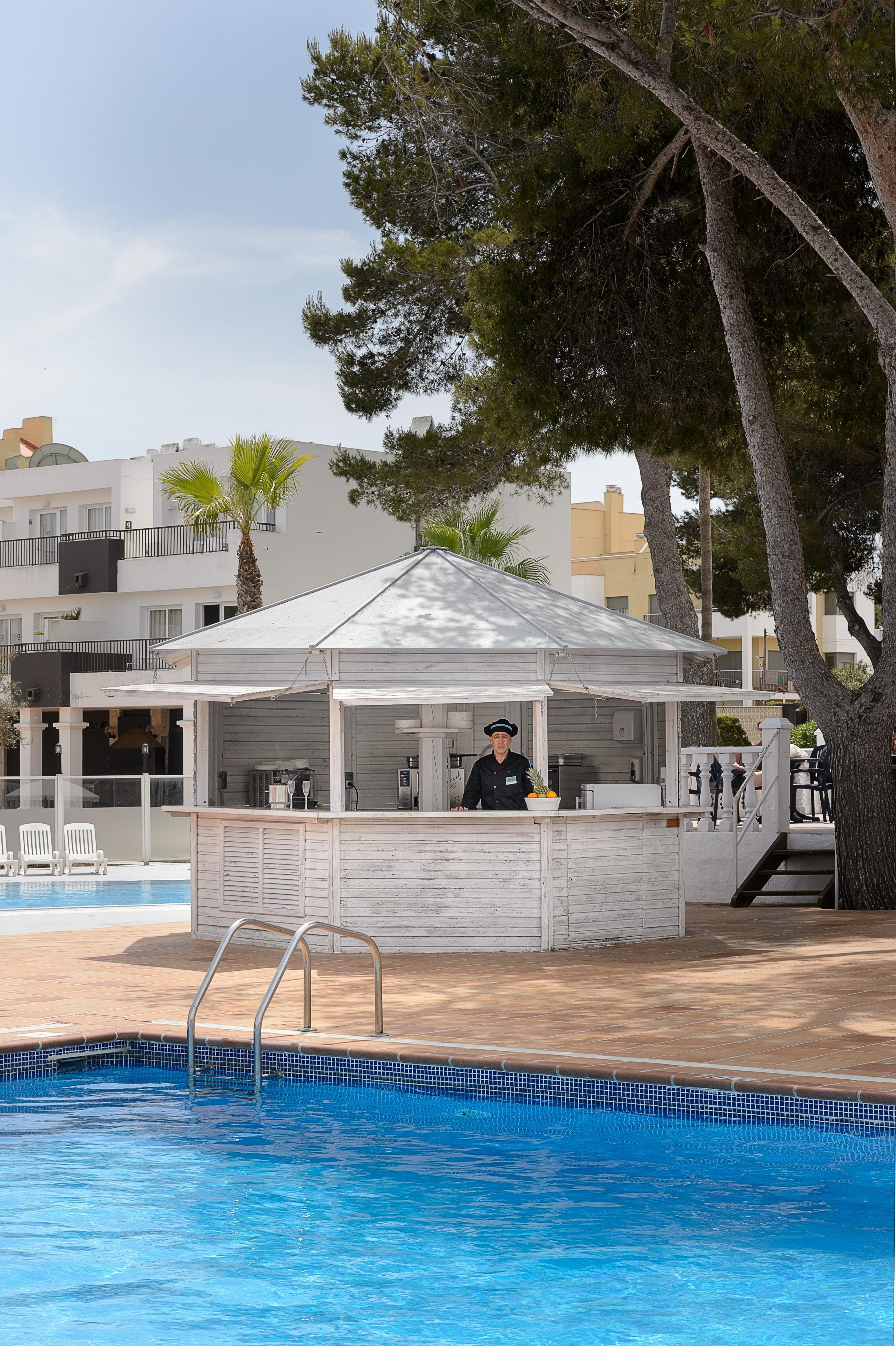 Apartamentos Vibra Riviera サンアントニオアバド エクステリア 写真
