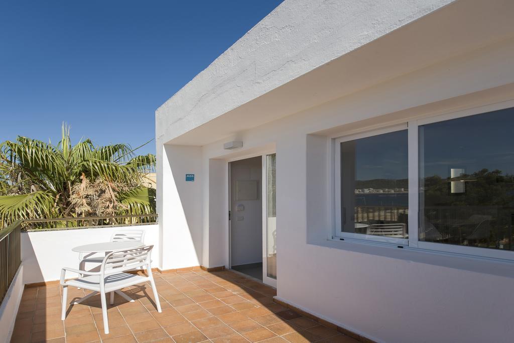 Apartamentos Vibra Riviera サンアントニオアバド エクステリア 写真