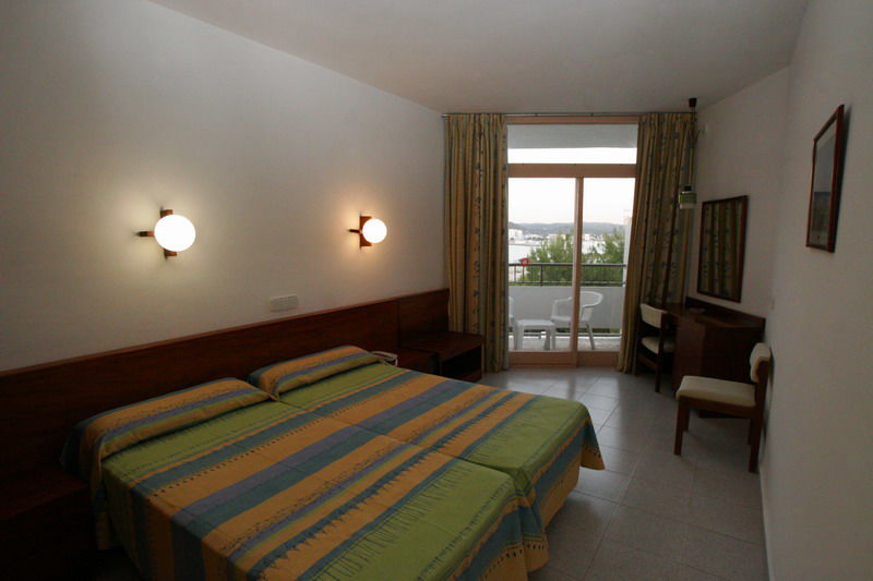 Apartamentos Vibra Riviera サンアントニオアバド エクステリア 写真