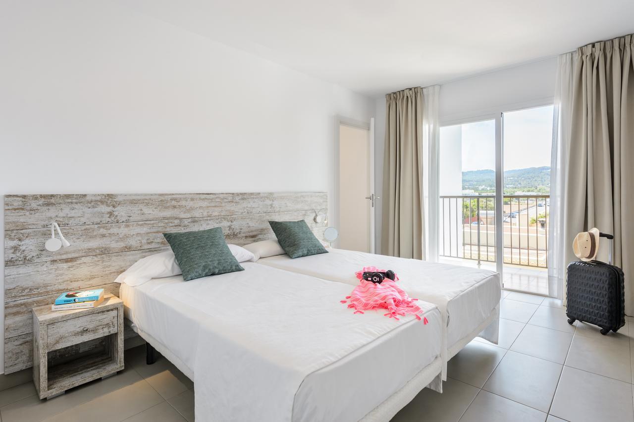 Apartamentos Vibra Riviera サンアントニオアバド エクステリア 写真